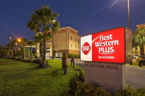 Best Western Plus Brunswick Inn Suites Best Western Plus Brunswick Inn Suites
